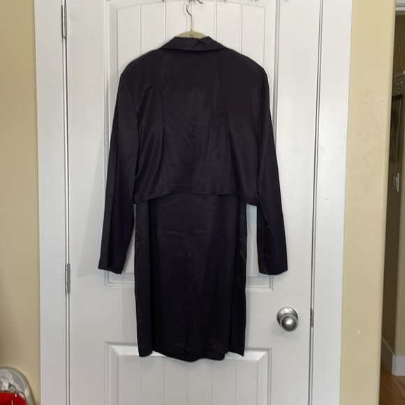 Dress with matching jacket. - Picture 3 of 4